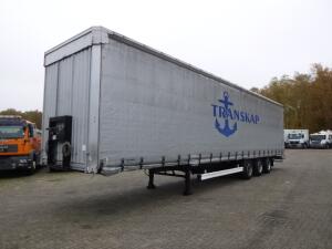 Kassbohrer Curtain side Mega trailer 98.5 m3