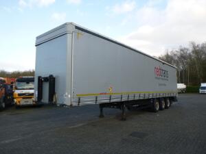 Kogel Curtain side trailer S24-1