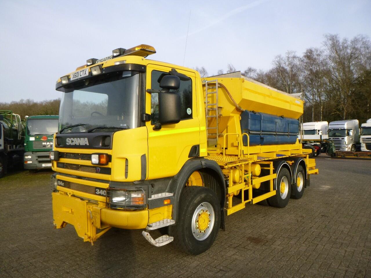 Scania P114-340 CB 6X6 RHD gritter / snow plough | Vrachtwagen | Sneeuwruimer