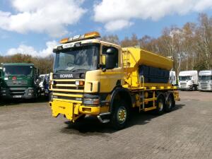 Scania P114-340 CB 6X6 RHD gritter / snow plough