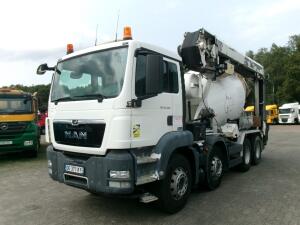 M.A.N. TGS 32.360 8X4 Euro 6 Liebherr concrete mixer 8 m3 + belt