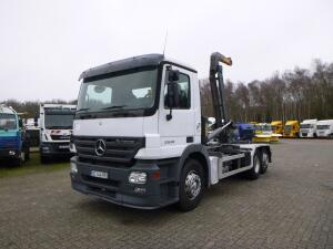 Mercedes Actros 2536 6x2 Guima container hook 16 t