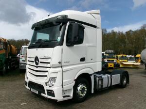 Mercedes Actros 2442 6x2 RHD Right-hand drive