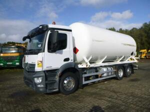 Mercedes Antos 2635 6x2 gas tank 28 m3