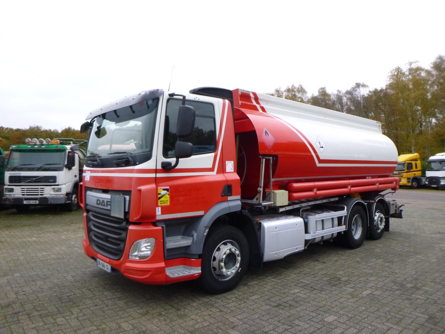 D.A.F. CF 400 6x2 fuel tank 19.5 m3 / 5 comp | Vrachtwagen | Tankwagen brandstof