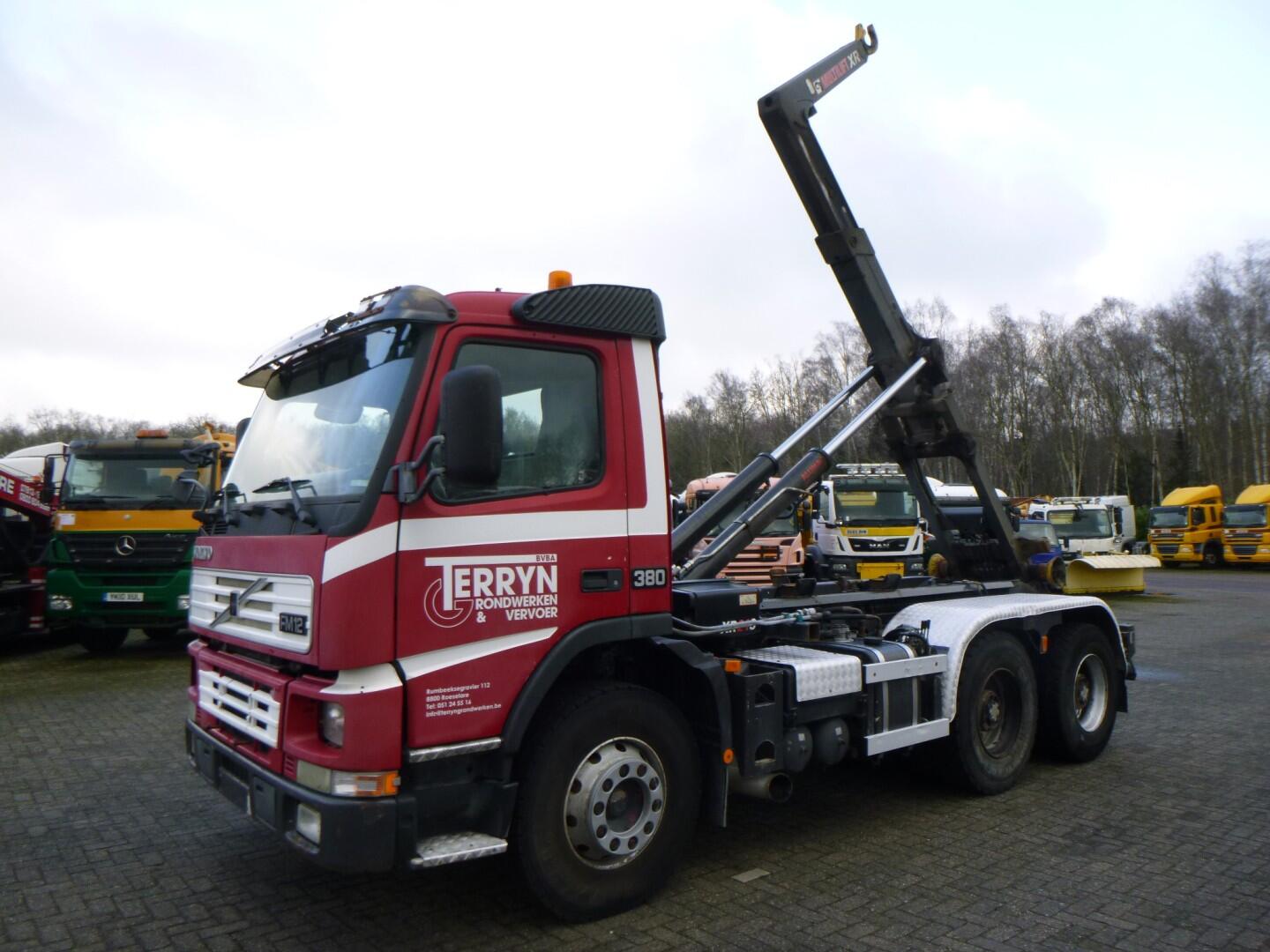 Volvo FM12 380 6x4 Euro 2 Hiab Multilift container hook 21 t | Vrachtwagen | Haakarmsysteem